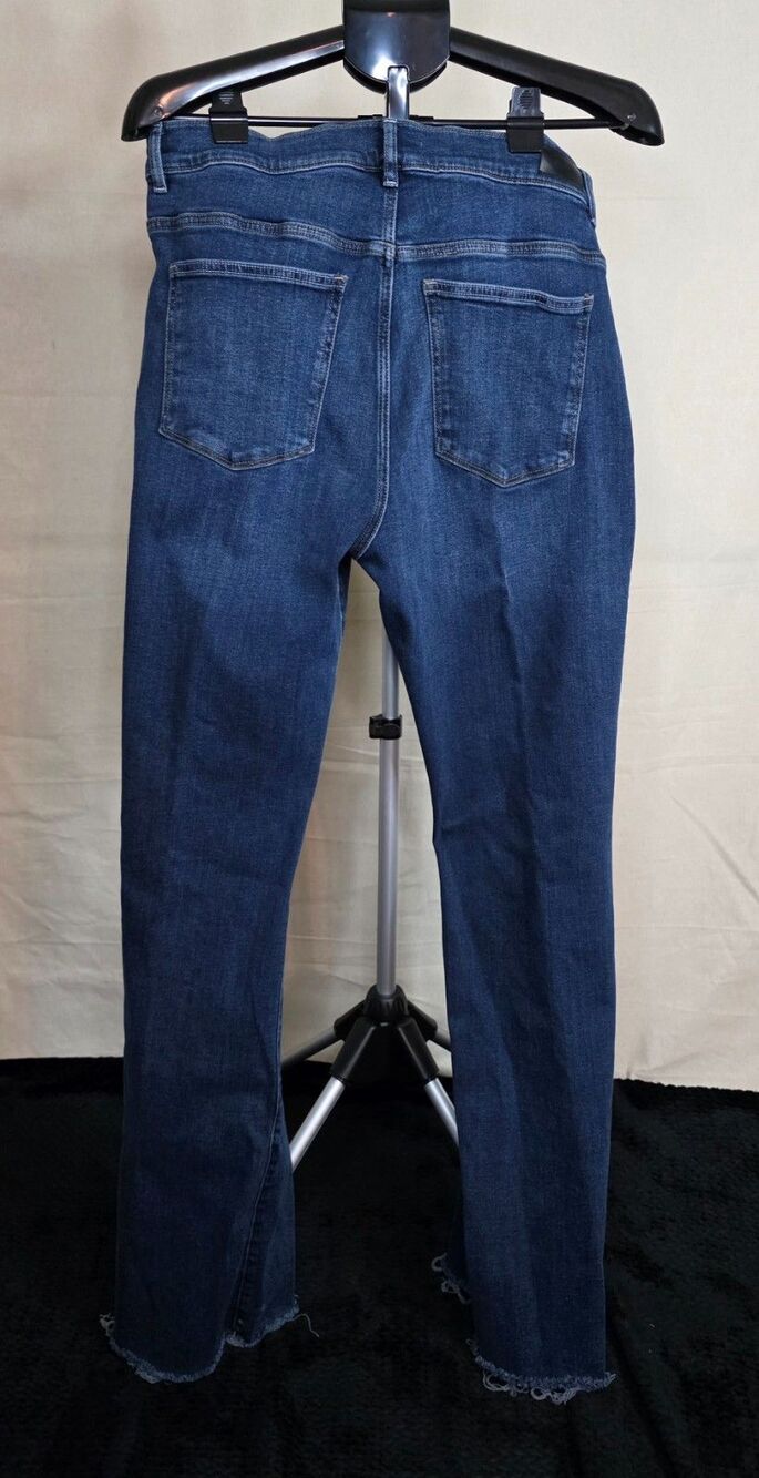 DL1961 Bridget Boot Jeans | Size 33 | High Rise Dark Wash Raw Hem | 34.75 Inseam - Picture 7 of 16